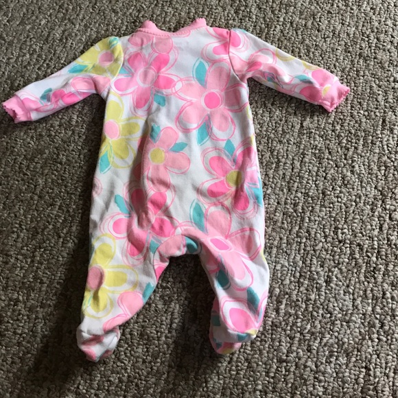 New born baby girl flower pajamas - Picture 2 of 3
