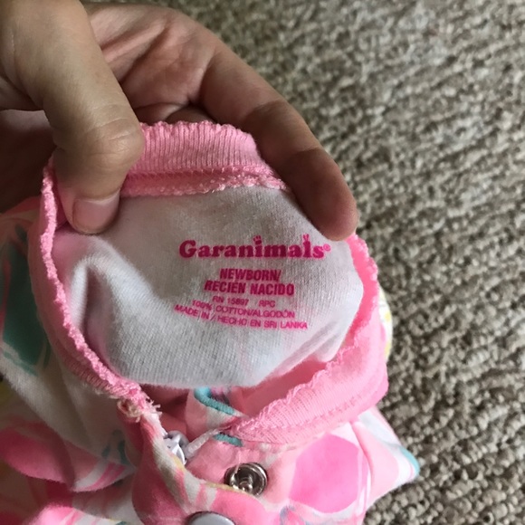 New born baby girl flower pajamas - Picture 3 of 3
