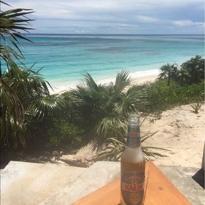 Meet your Posher, Ana