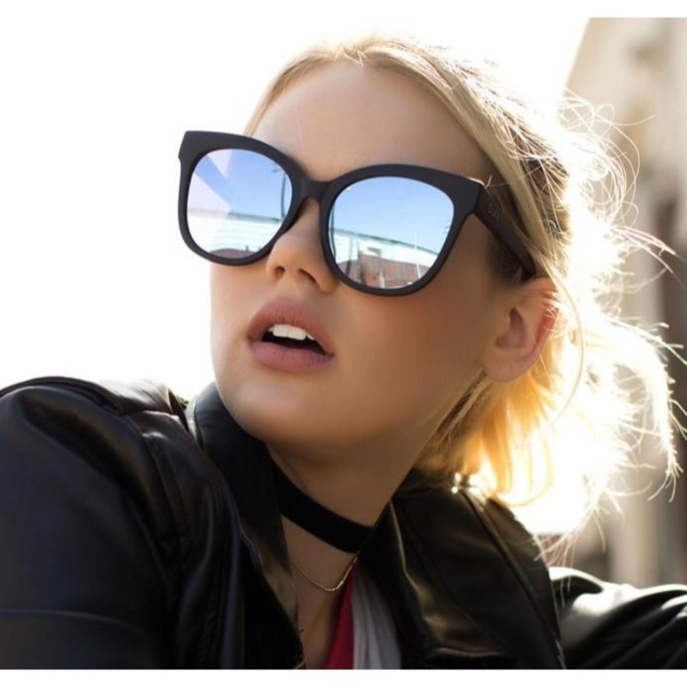 QUAY AUSTRALIA ITS MY WAY BLACK/PURPLE SUNNIES