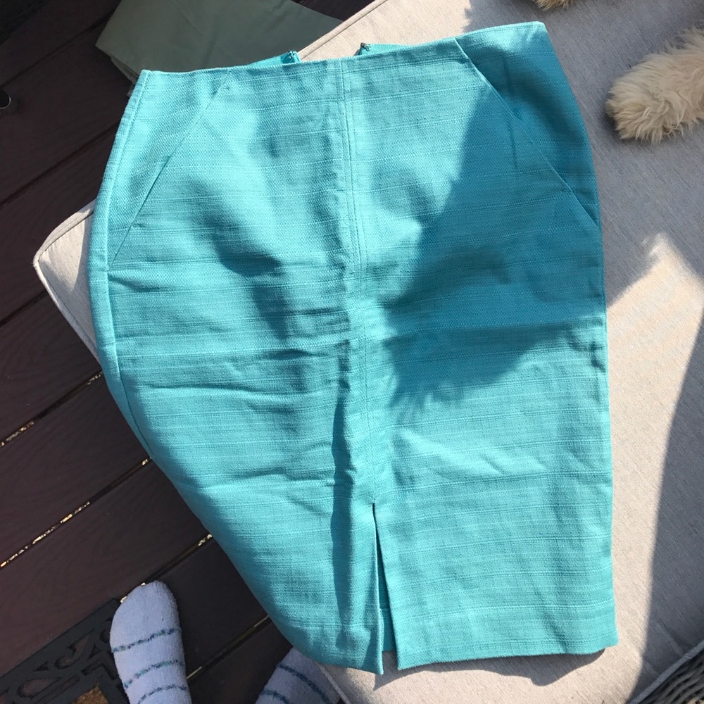 Loft blue pencil skirt size 6