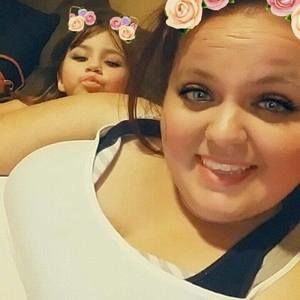 Meet your Posher, Feather