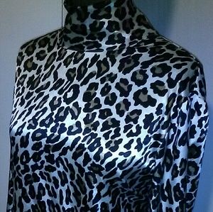 Leopard top