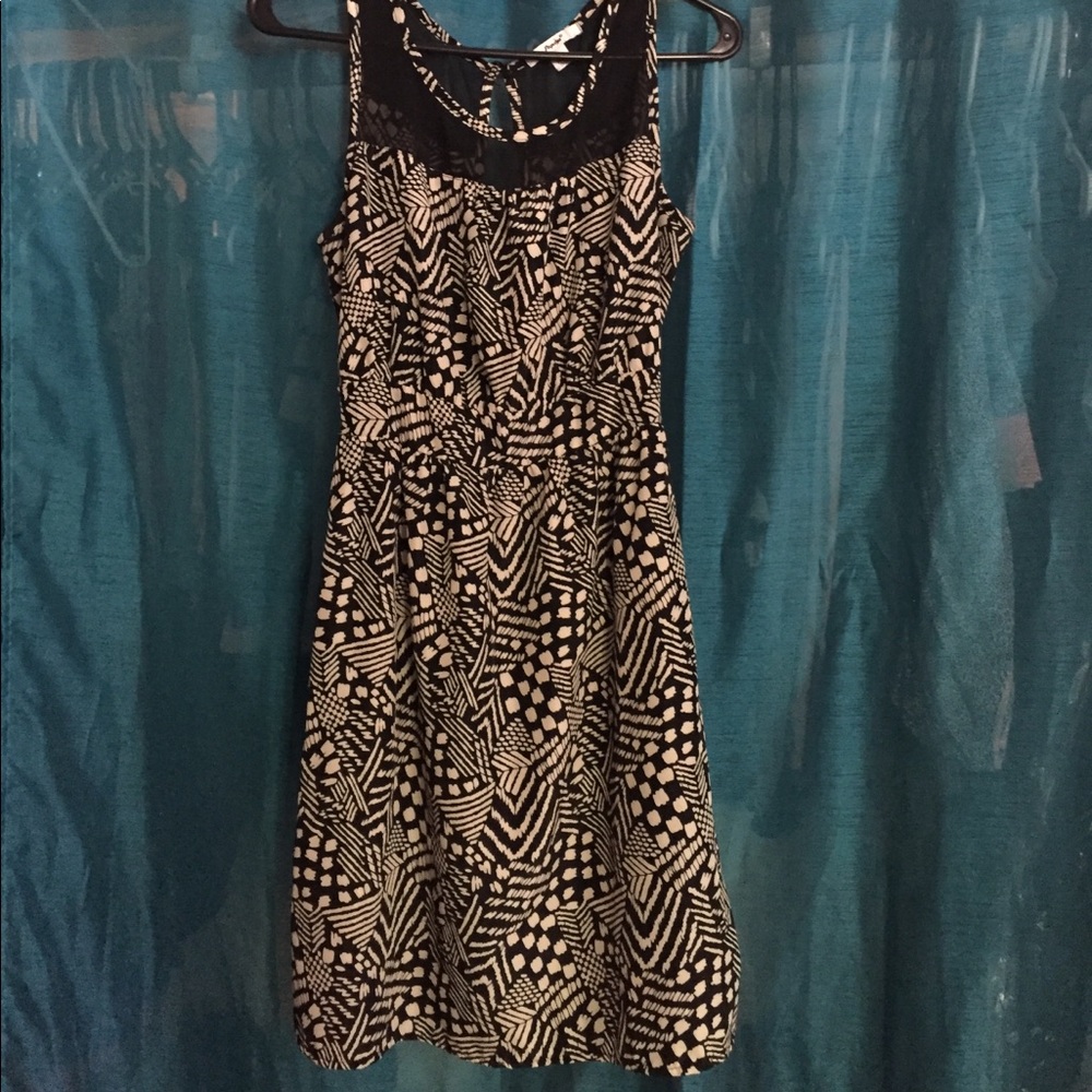 Mini dress from papaya. Like new, worn once!