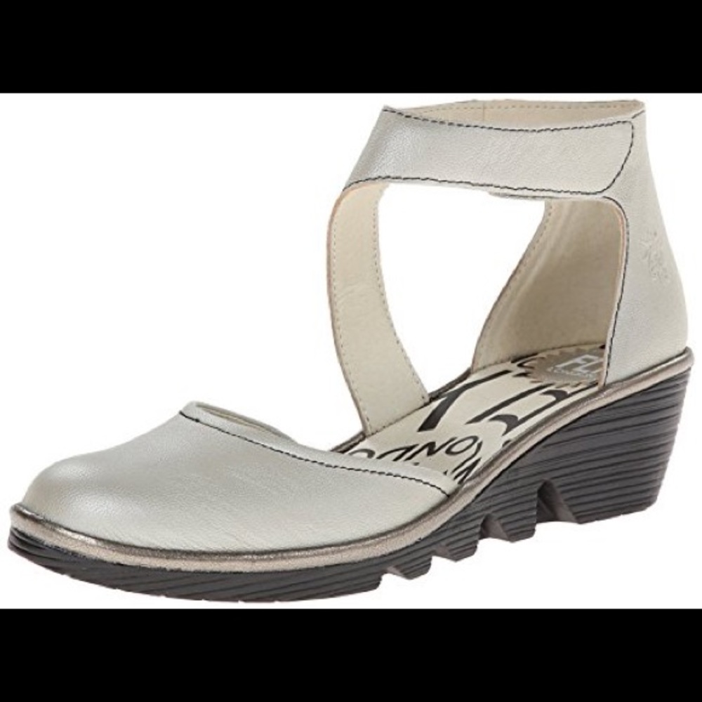 NIB | Fly London | Piat Low Wedge | Silver | 40M