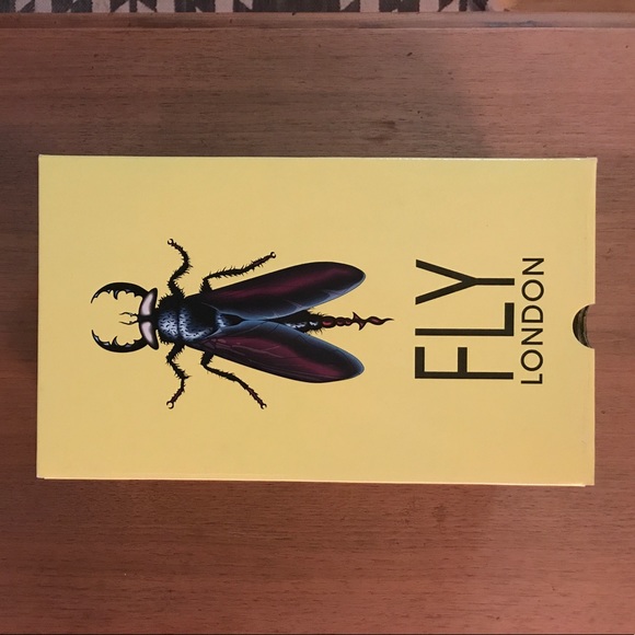 NIB | Fly London | Piat Low Wedge | Silver | 40M - Picture 3 of 7