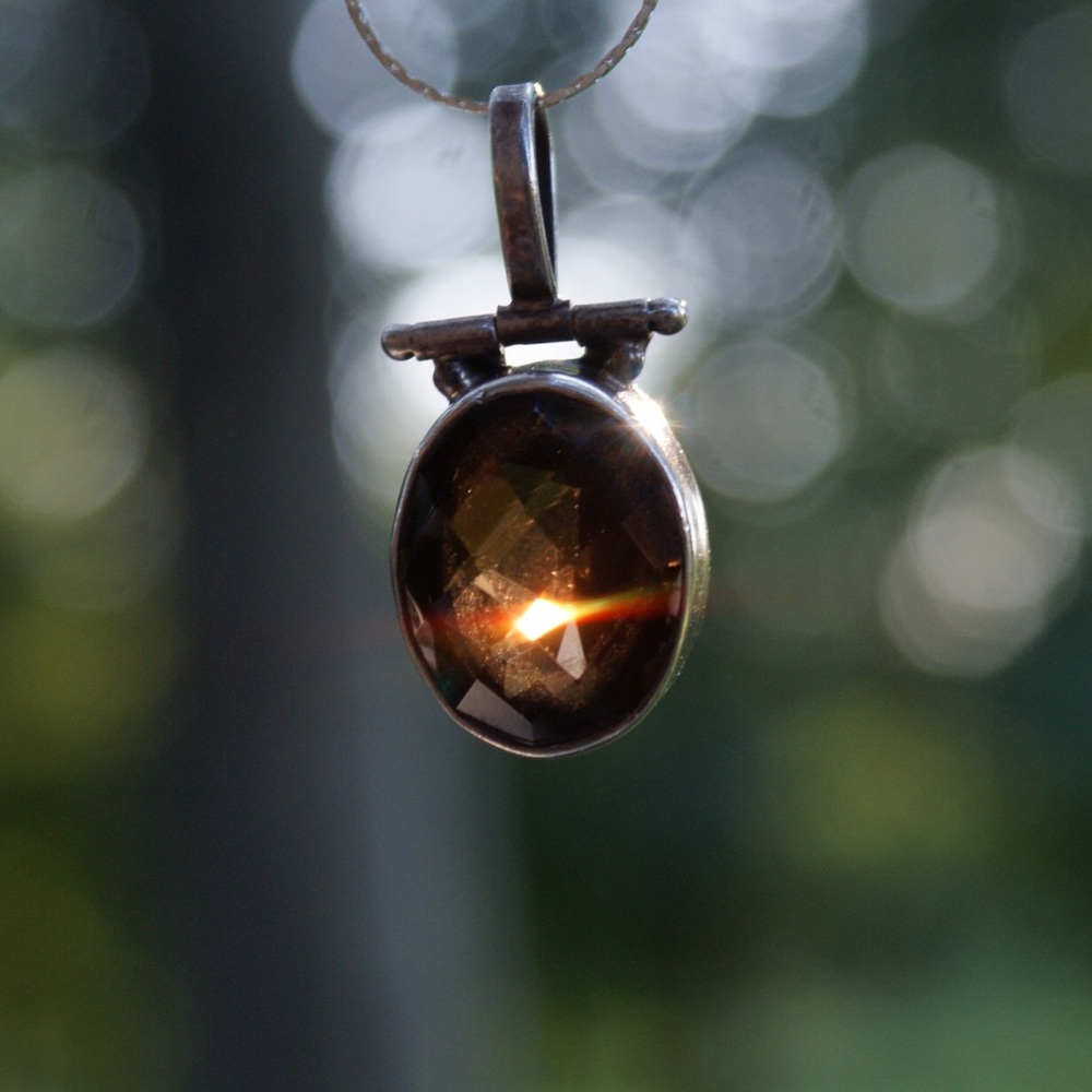 Sterling Silver Faceted Brown Spinel Pendant - Picture 3 of 8