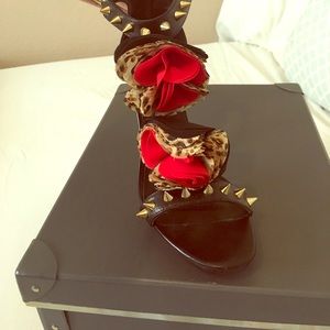 Stunning Alejandra G. heels * worn once *