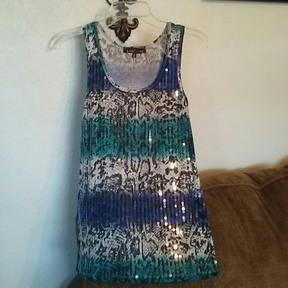 Women sequined tank top