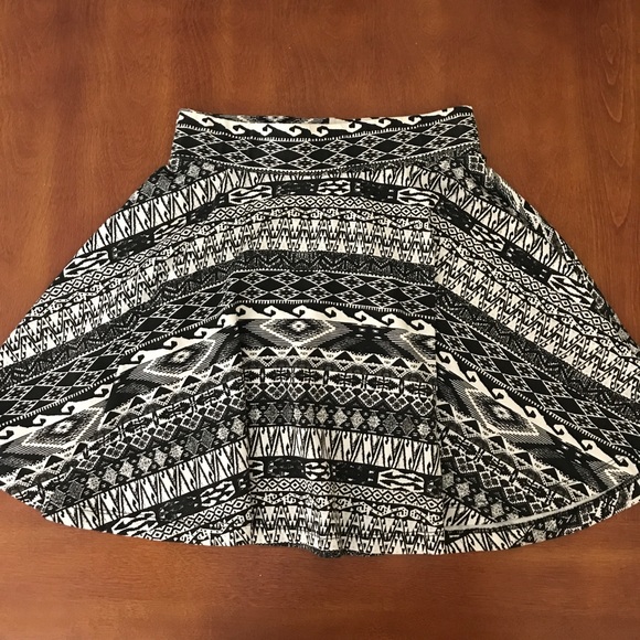 High waisted skater skirt - Picture 1 of 1