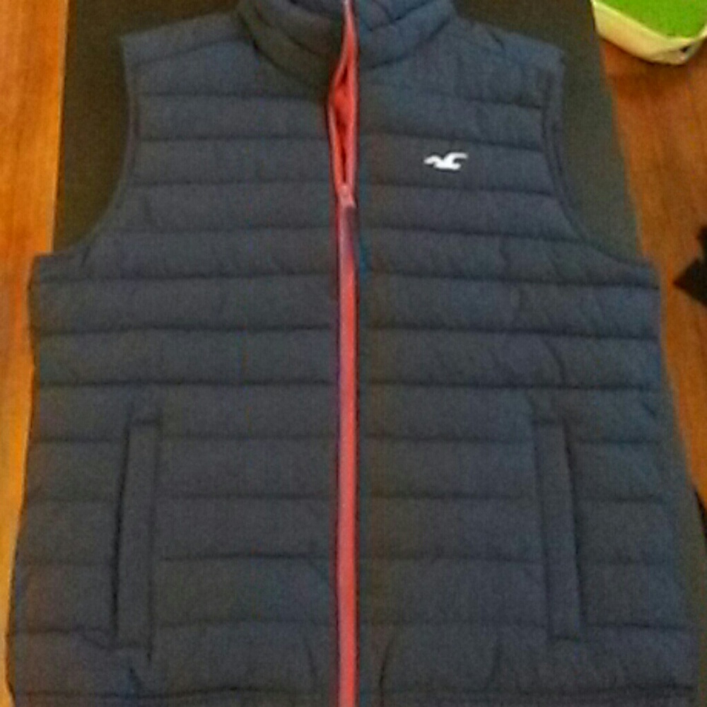 NWT Hollister Vest