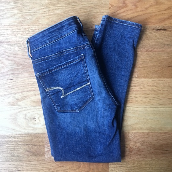 American Eagle Outfitters Denim - American Eagle skinny cropped jeans