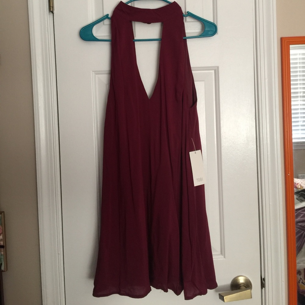 Burgundy Choker with V-Neck Dress