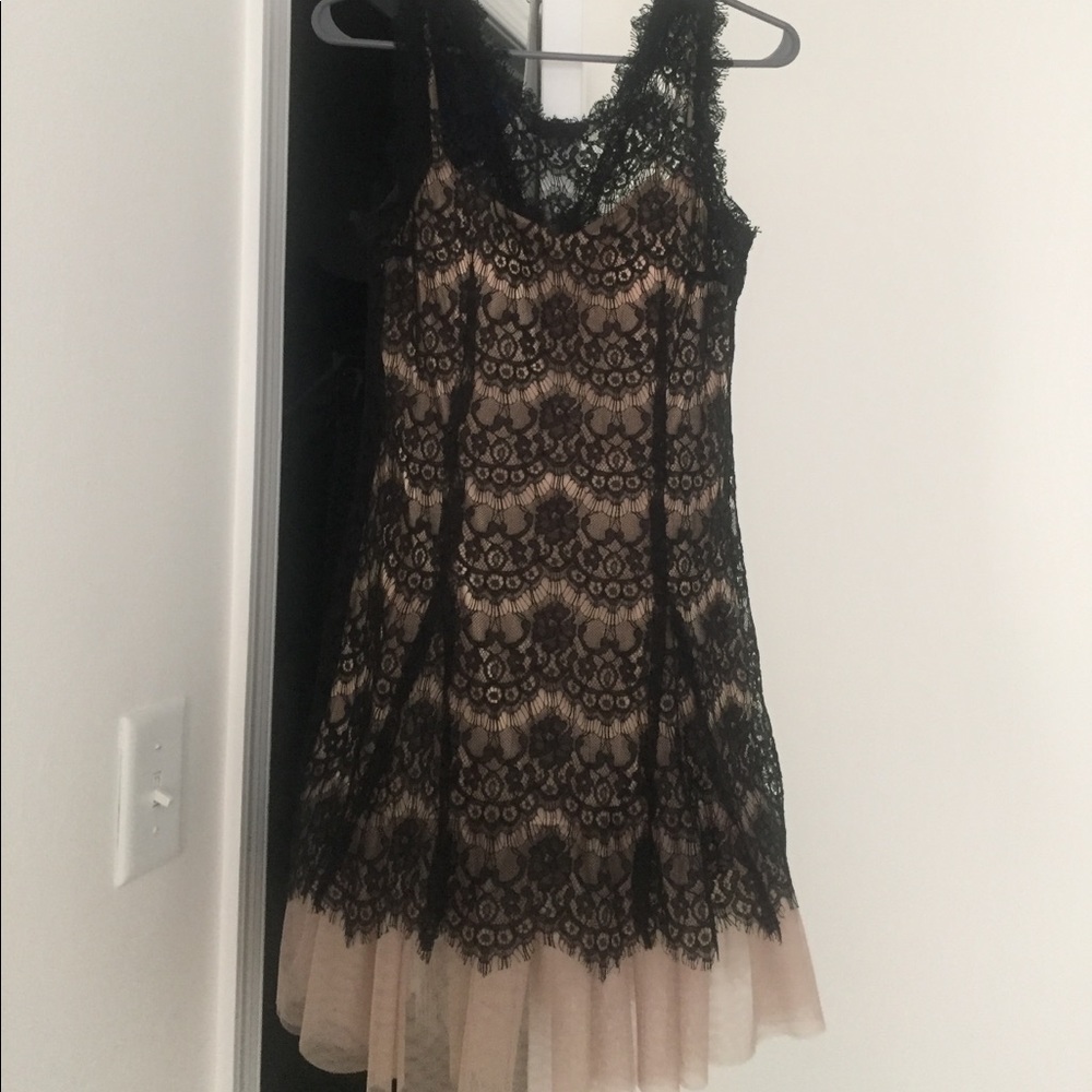 Betsy &Adam Women mid black dress