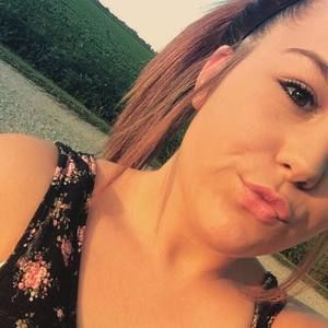 Meet your Posher, Madison