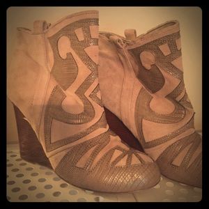 Taupe Wood Wedge Boot