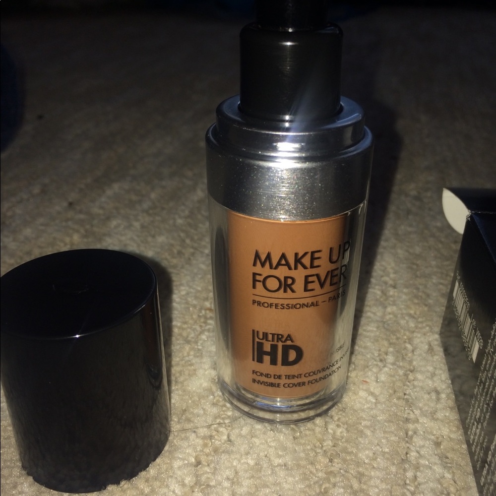 Makeup Forever HD Foundation