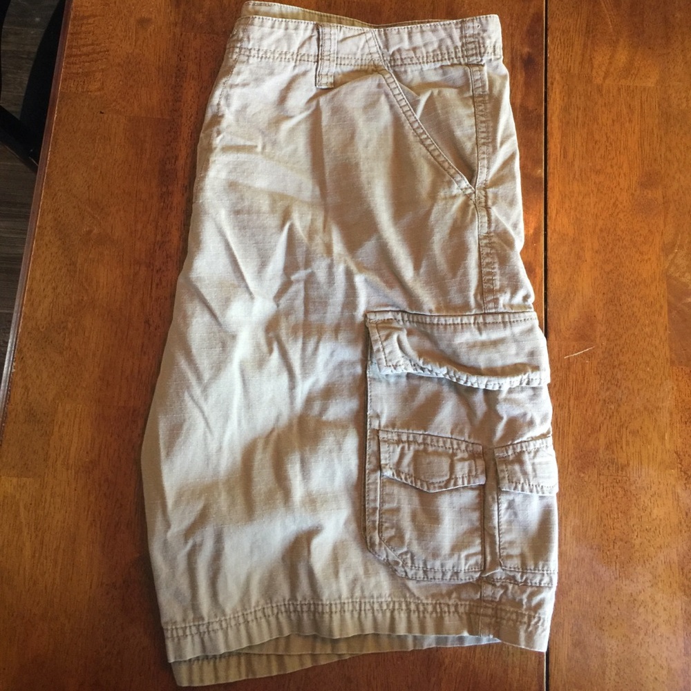 Light tan cargo shorts