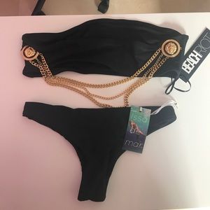 Beach riot bikini top with Issa de mar bottom