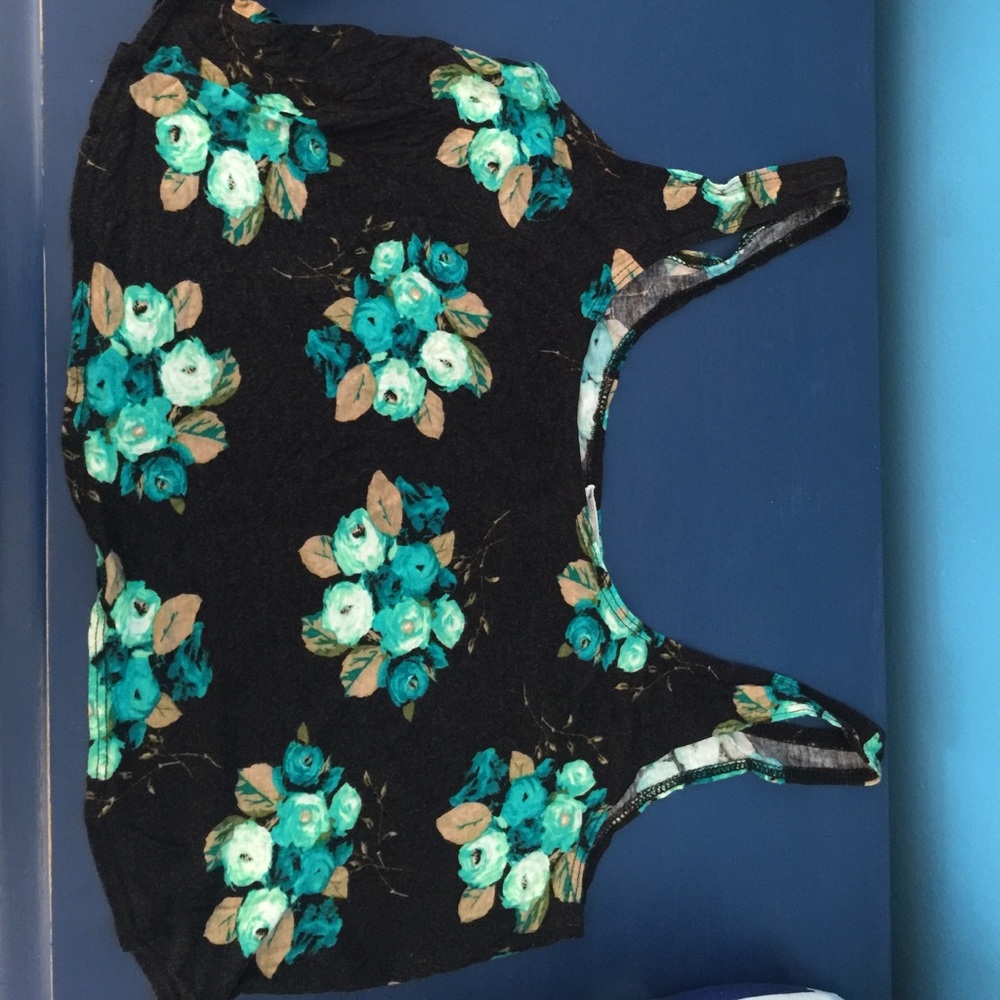 Kirra crop top