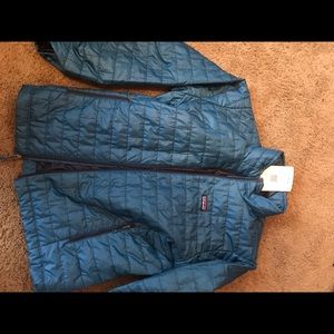 Patagonia men's nanopuff jacket