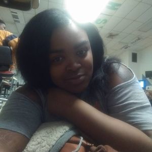 Meet your Posher, Sandria