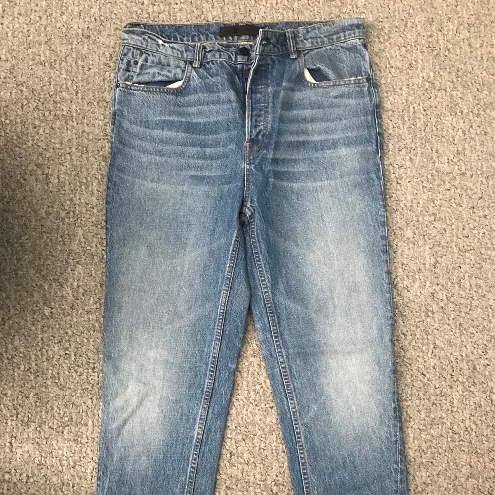 jeans