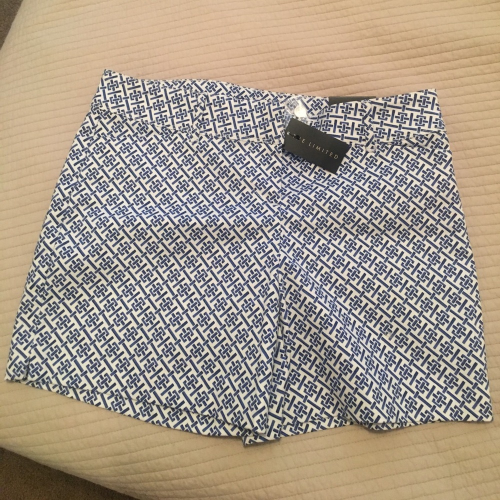 The Limited Tailored Short