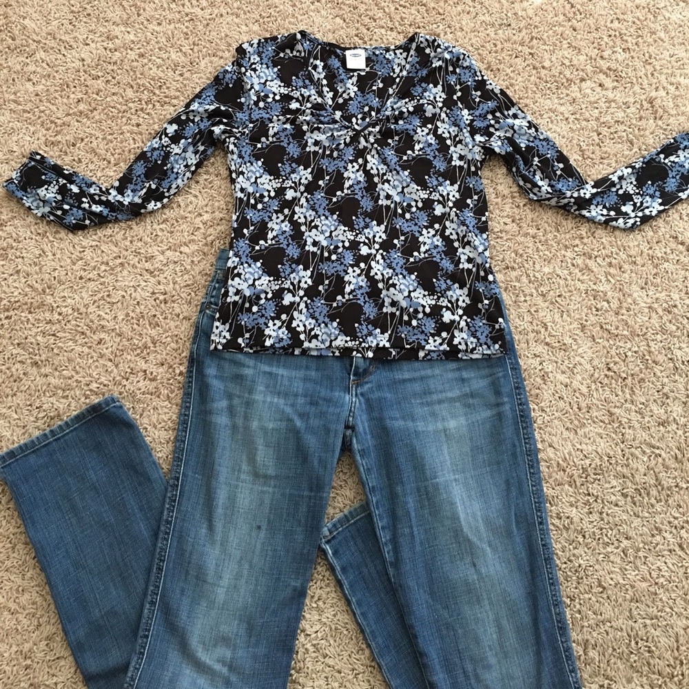 Black/blue shirt -medium