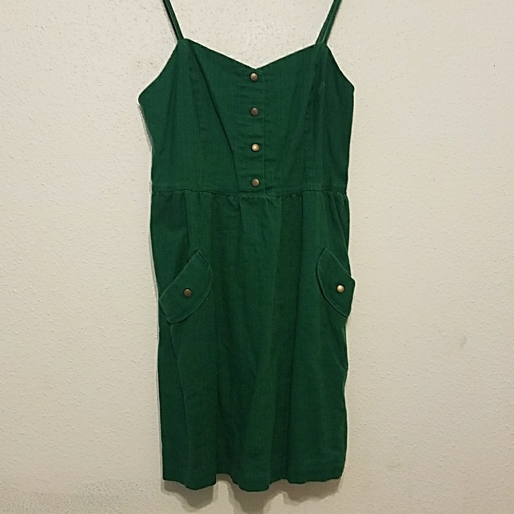 Green casual dress