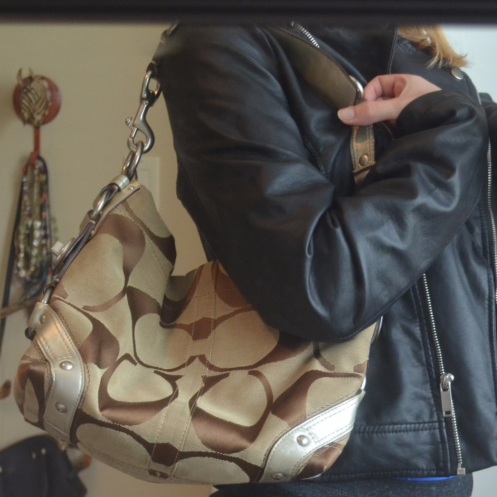 Coach Shoulder Bag