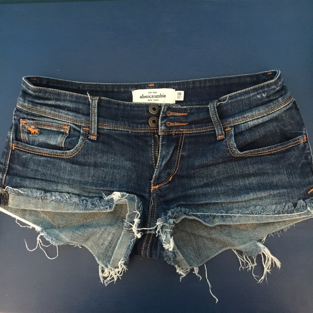 Abercrombie kids cute stretch shorts