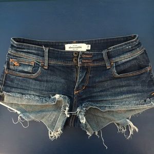 Abercrombie kids cute stretch shorts