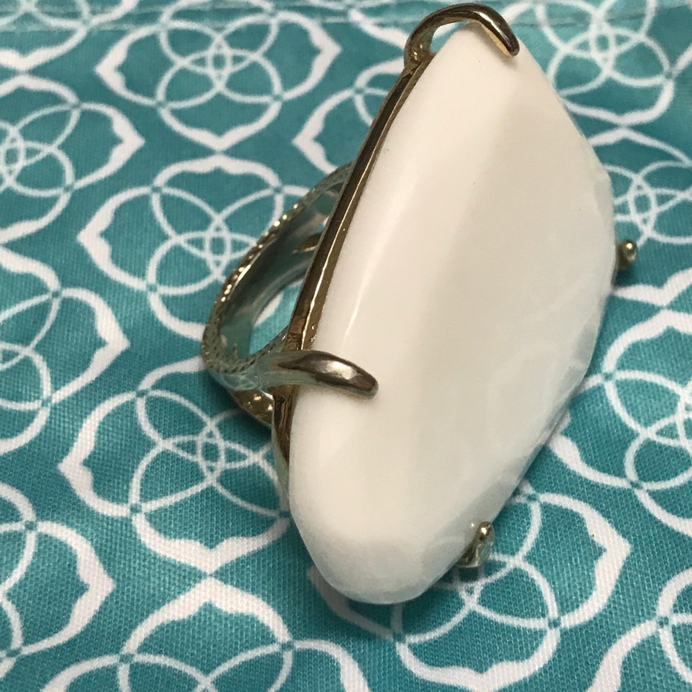 Kendra Scott White Stone ring