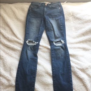NWT Refuge skinny Boyfriend jeans