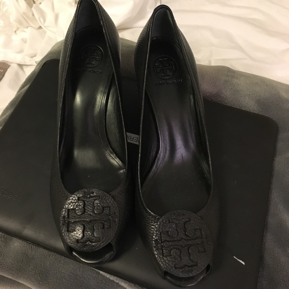 Black peep toe Tory butch wedges