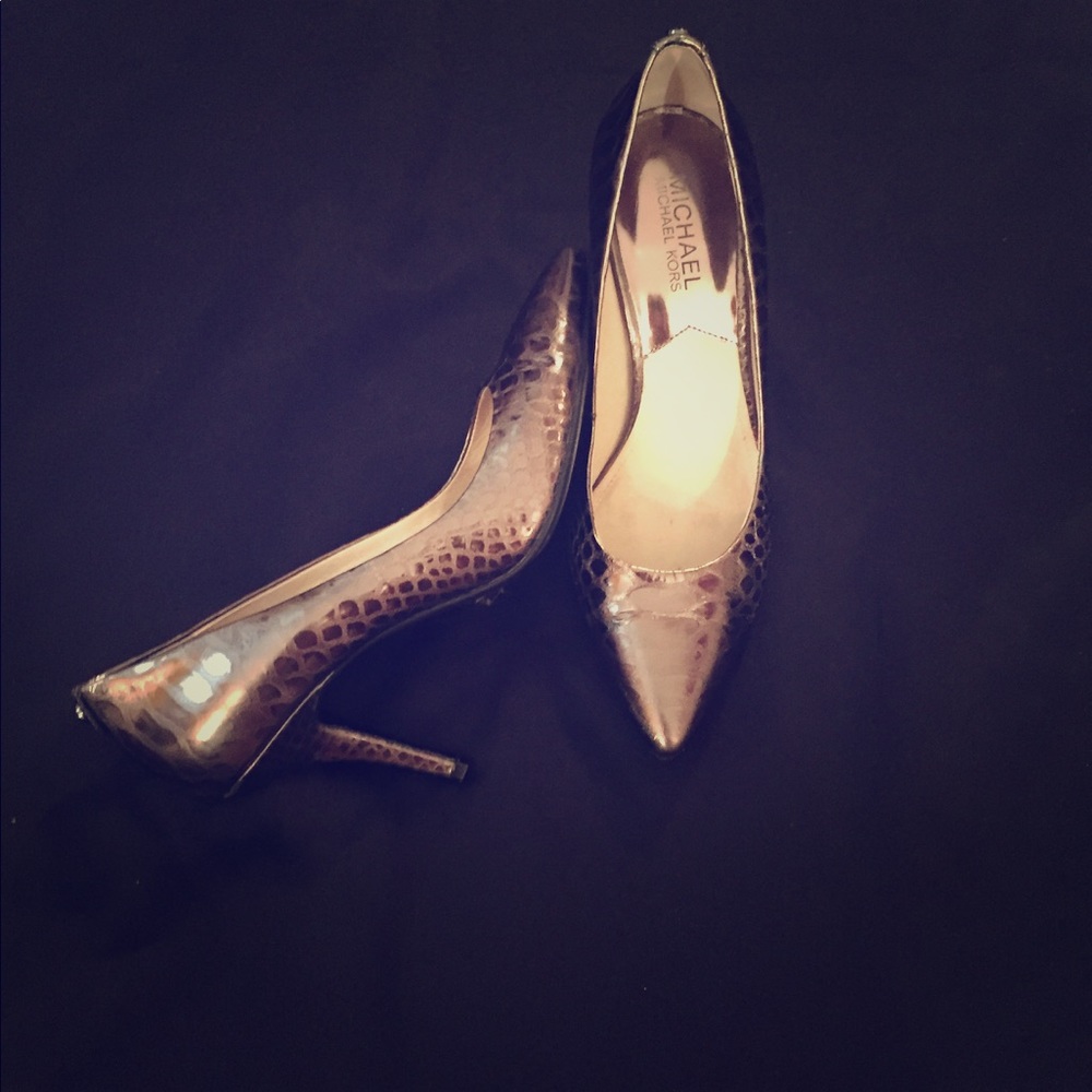 MK Metallic Heels 👠 7