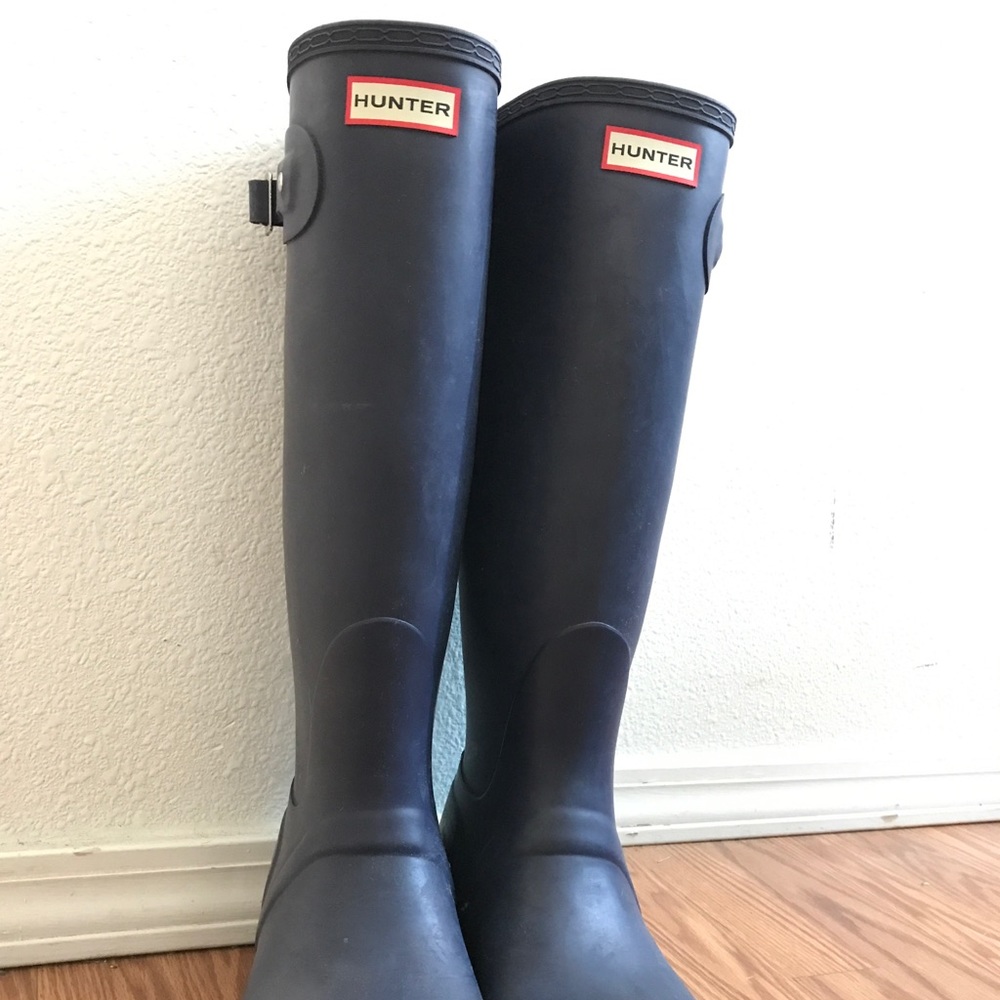 Brand New Navy Hunter Rain Boots! Sz10