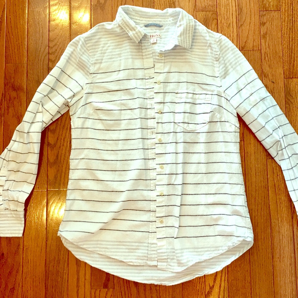 Merona Long Sleeve Collared Striped Pattern Sz Med