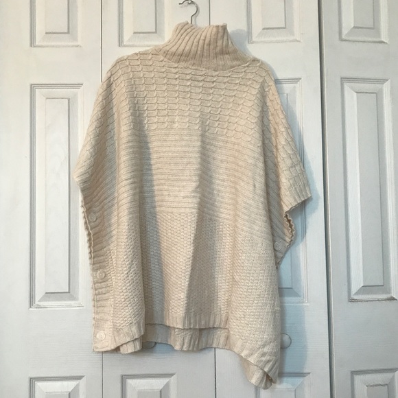 H&M Sweaters - Poncho