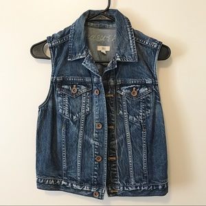 Madewell sleeveless denim jacket