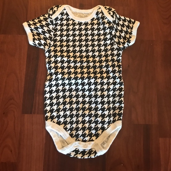 Baby onesies - Picture 4 of 5