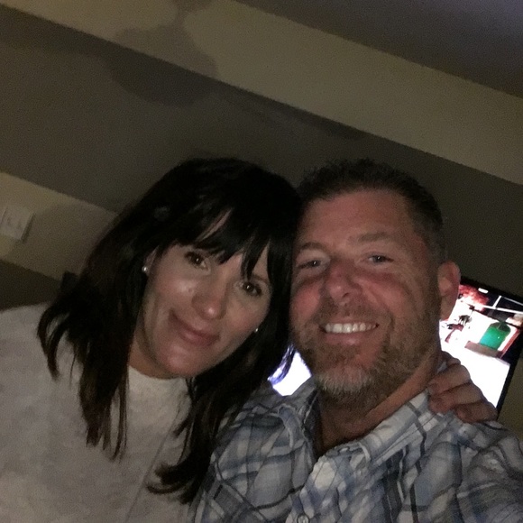 Meet your Posher, Jennifer - Picture 2 of 4