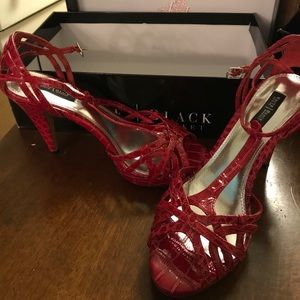 red white house black market heels