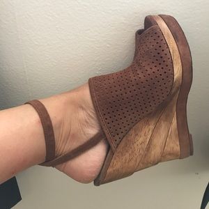 WEDGES!