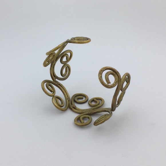 Swirl Antique Gold Cuff Bracelet! - Picture 6 of 6