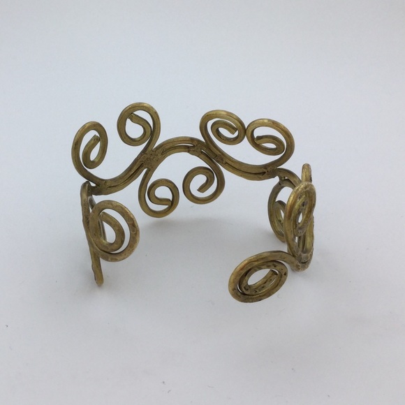 Swirl Antique Gold Cuff Bracelet! - Picture 5 of 6