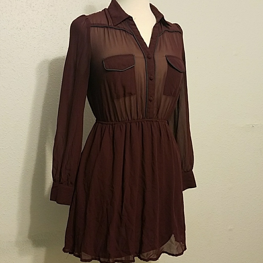Dress - Picture 3 of 4