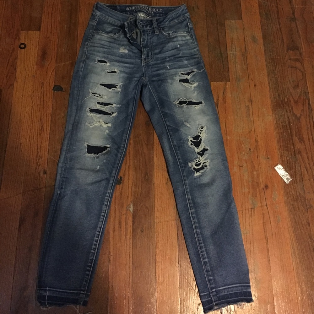 Size 00 American eagle jeans, also just like new!