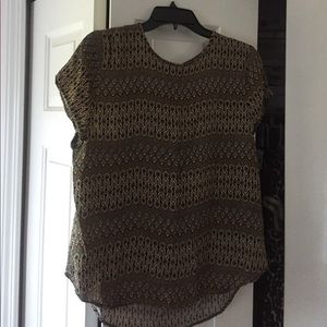 H&M Tribal print tee